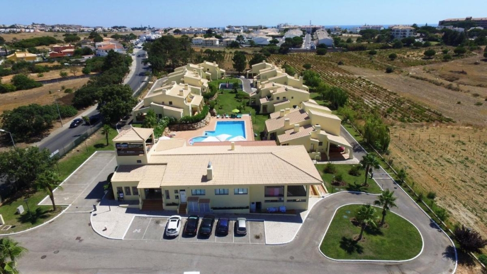 Glenridge Beach and Golf Resort