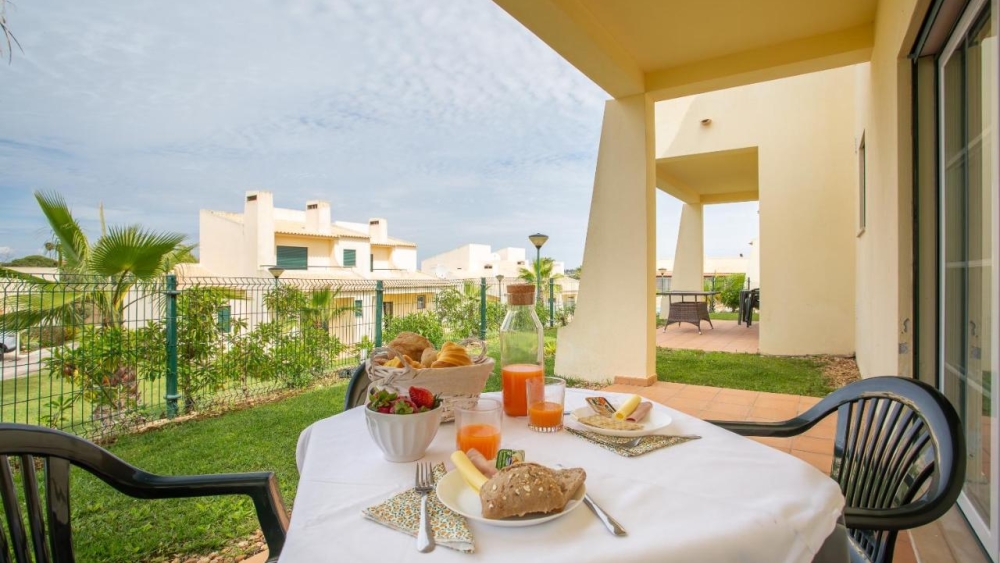 Glenridge Beach and Golf Resort