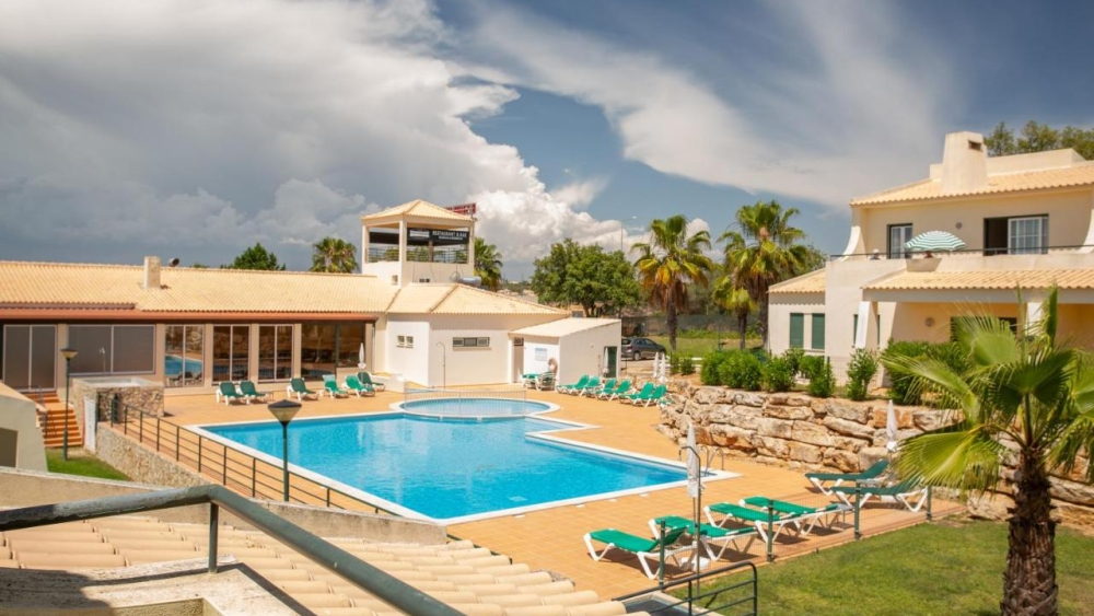 Glenridge Beach and Golf Resort