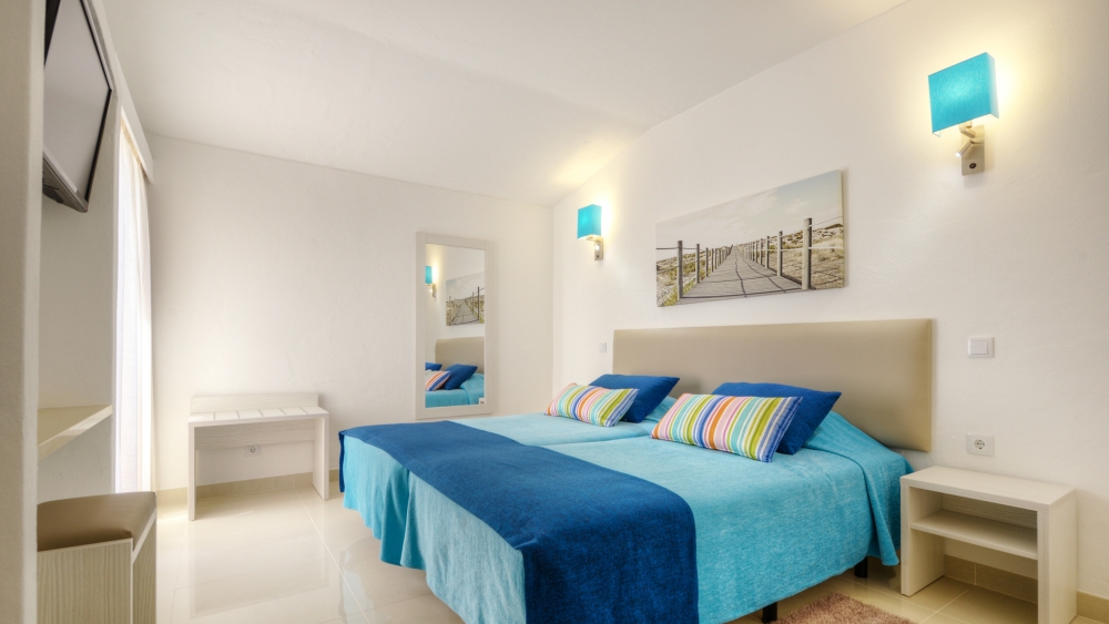 3HB Golden Beach