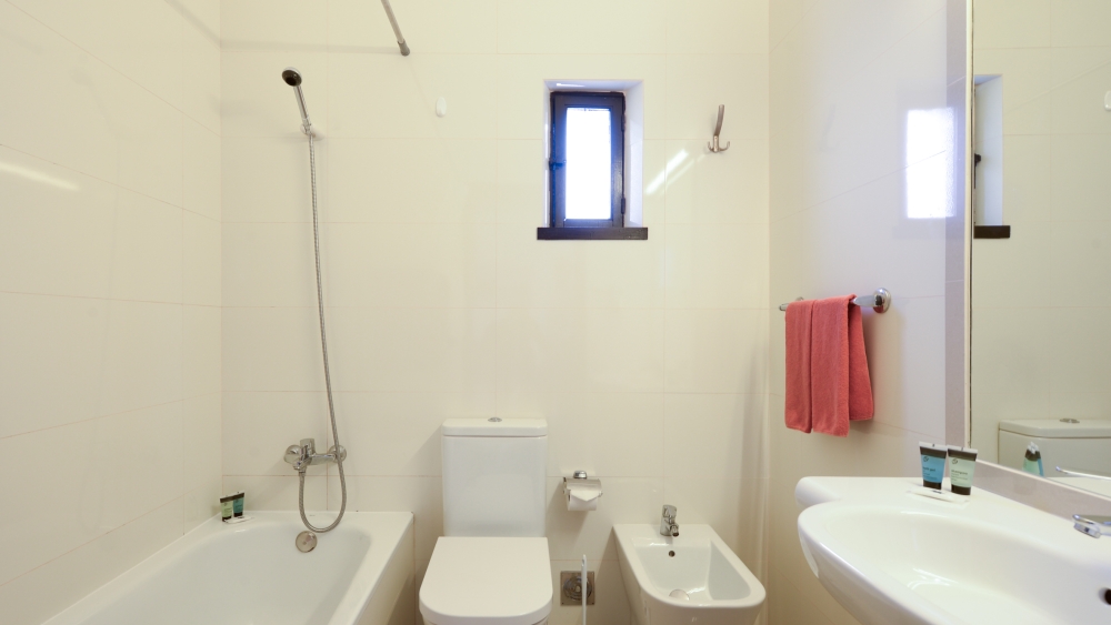 3HB Golden Beach